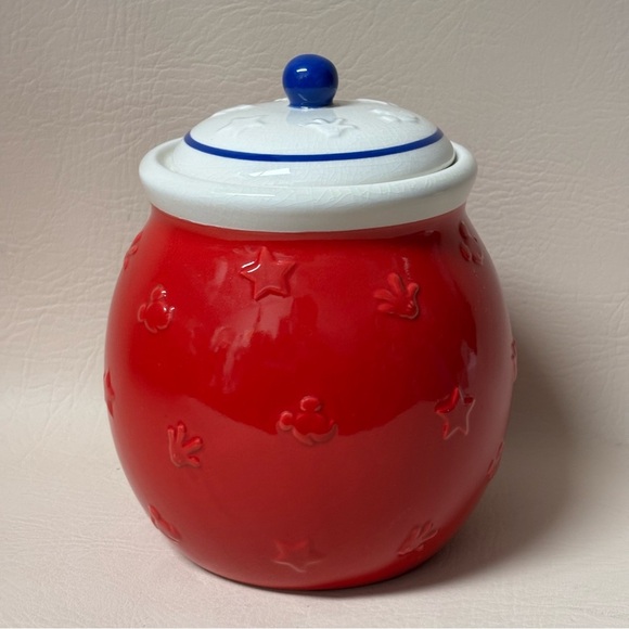 Disney Mickey & Minnie
Mouse: Ceramic Cookie Jar - Picture 5 of 6